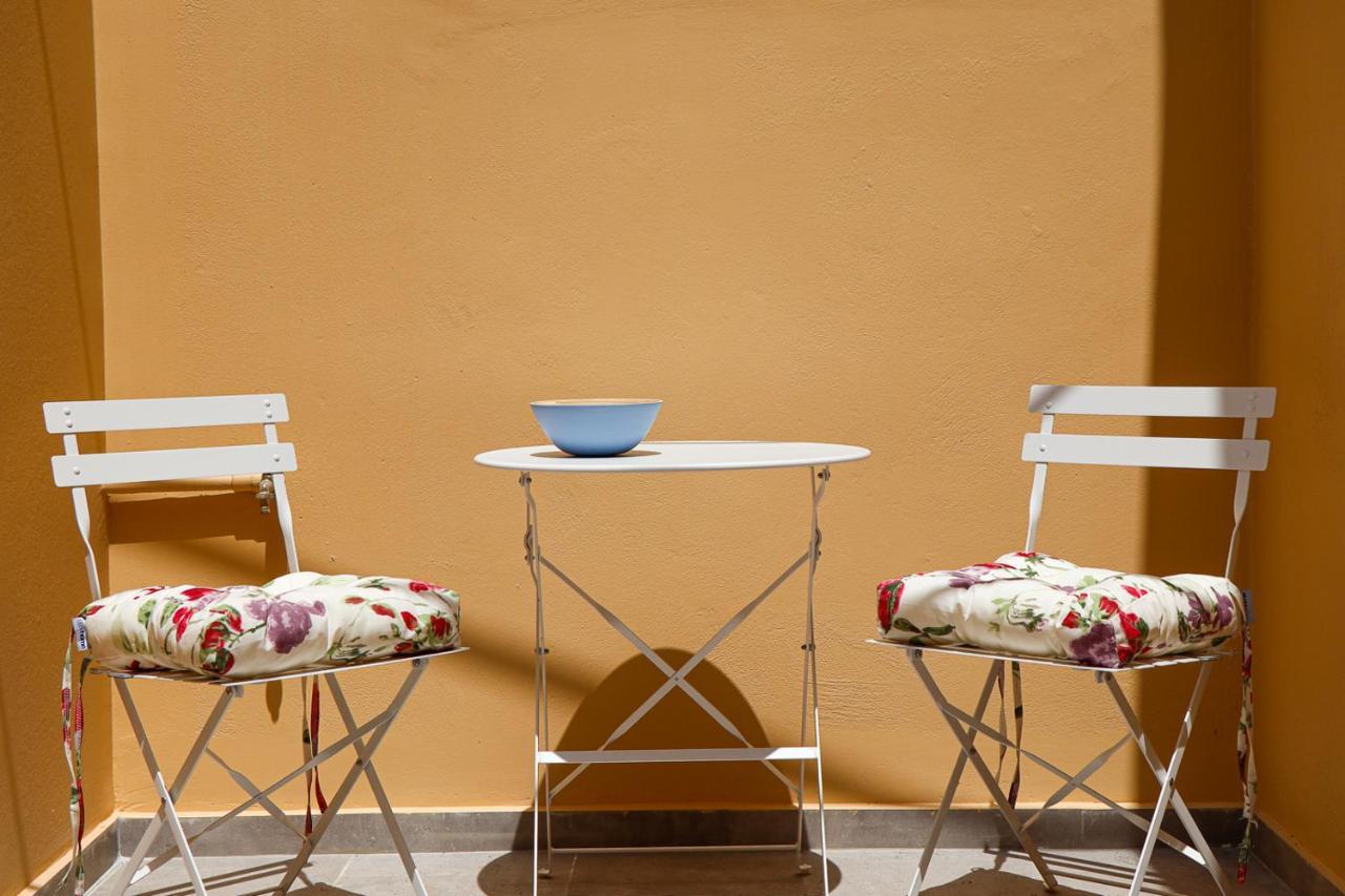 Terpsis Apartment *